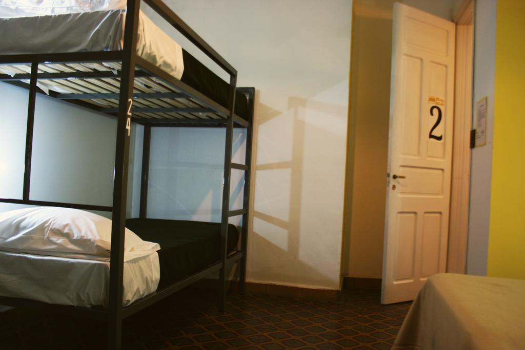Antonieta Hostel San Rafael  Rum bild