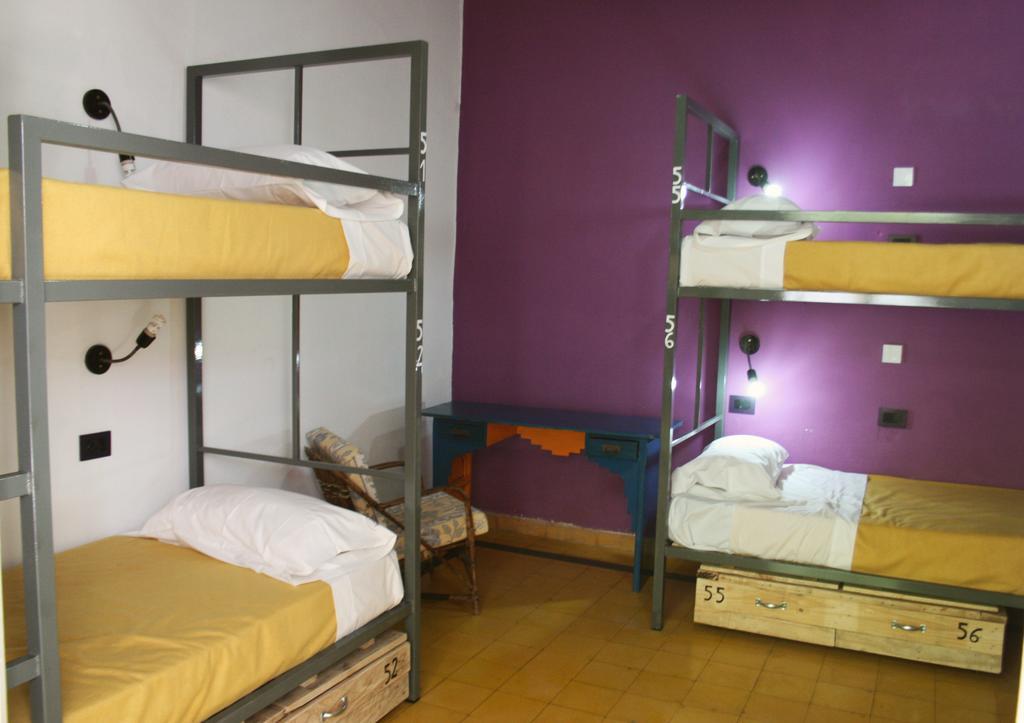 Antonieta Hostel San Rafael  Rum bild