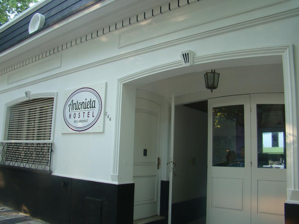 Antonieta Hostel San Rafael  Exteriör bild